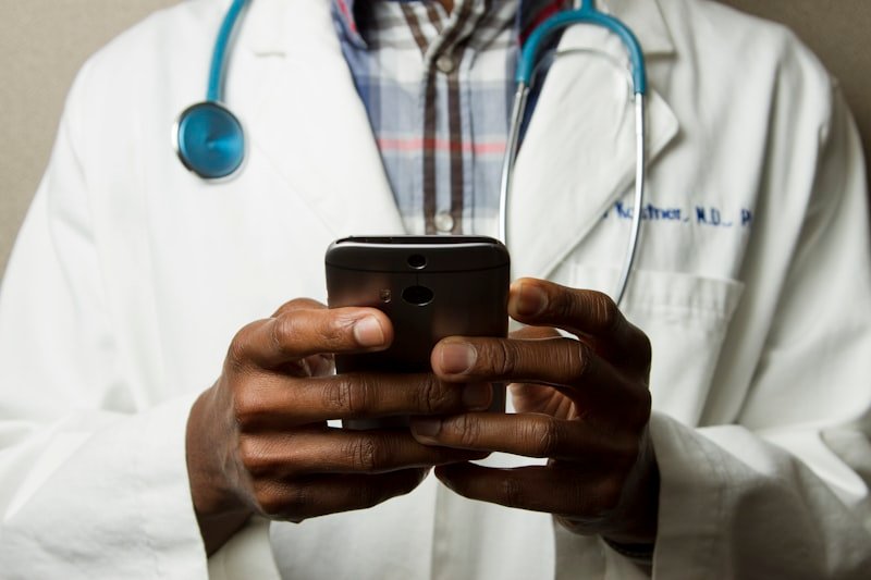 Connected device platform enabling real-time patient data capture for respiratory care